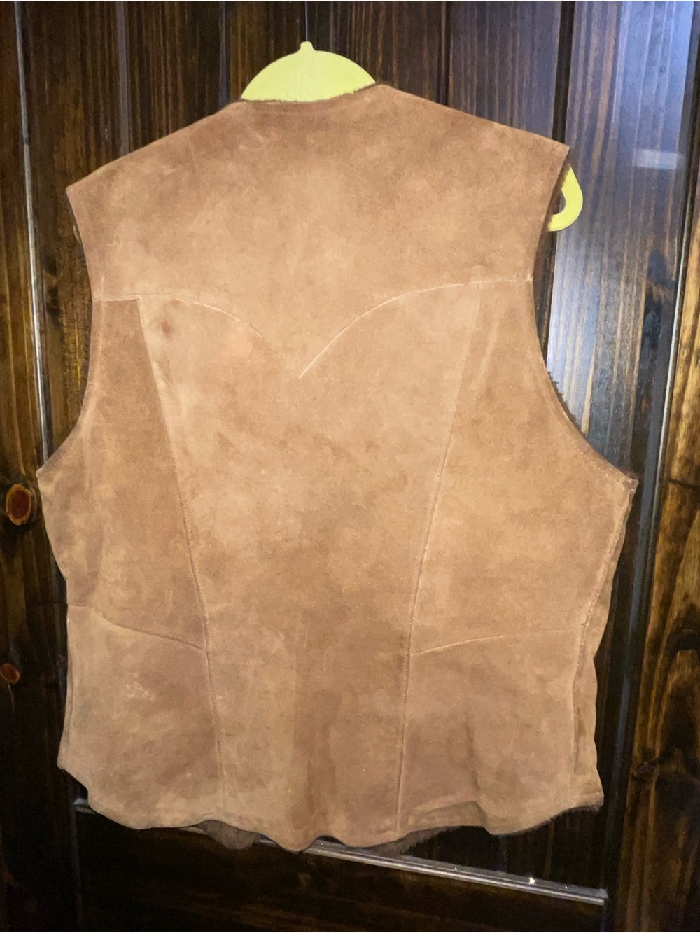 1970’s PIONEER Suede Vest in Chestnut Brown - Picture 2 of 8